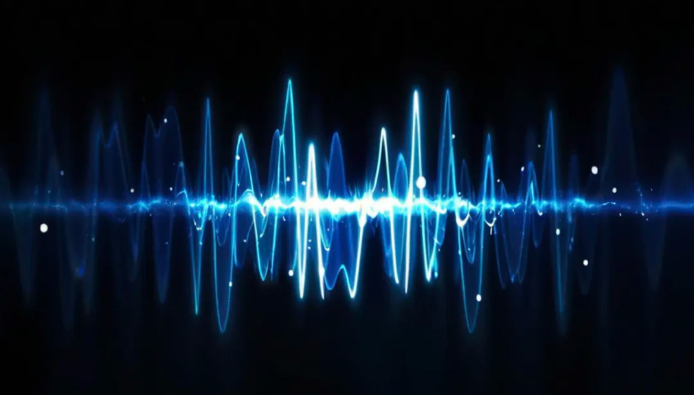 バックグラウンド電圧の歪みはコンデンサの寿命と性能にどのような影響を与えますか?